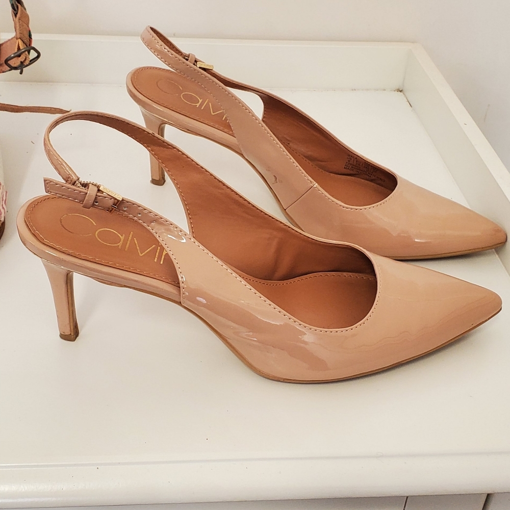 Calvin Klein pumps size 9